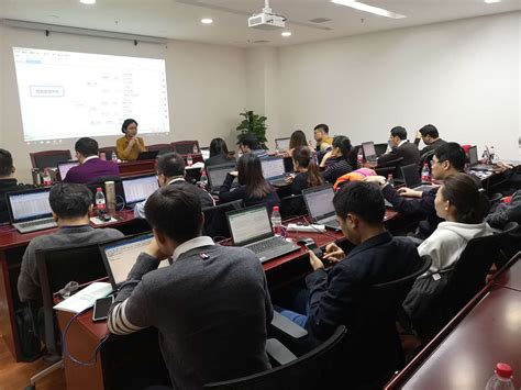 安徽省科技企业孵化器（众创空间）从业人员培训班（第八期）顺利举办 - 园区新闻 - 合肥国家大学科技园