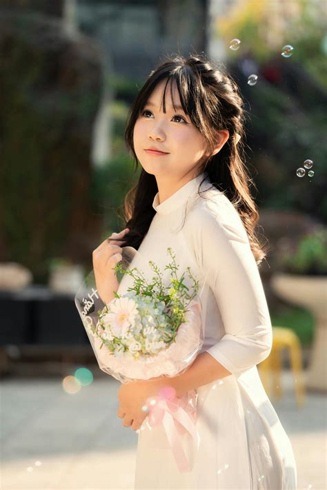 Bing Search Engine Women 的图像结果