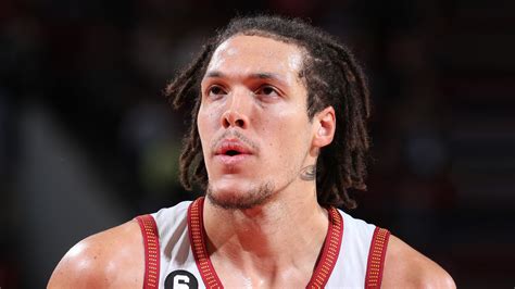 Aaron Gordon just won dunk of the year with the most insane poster on ...