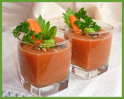 Смузи овощной для ужина (из сельдерея, моркови и помидора) - пошаговый ...