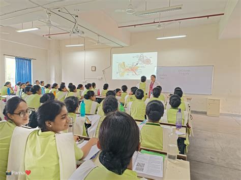 Lecture Halls - IQ City Institute of Nursing Sciences