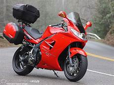 Sprint St 1050 by Triumph Sprint St 1050 Abs Pics Specs And List Of Sprint St 1050
