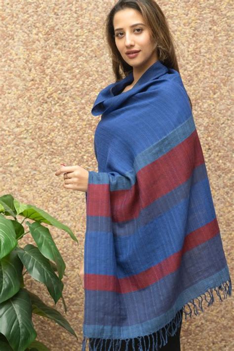 TICH Fine, Soft Himachal Wool Striped Stole - Royal Blue – Okhaistore