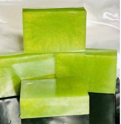 Royal Trends 100% MELT AND POUR GLYCERINE BASIL SOAP BASE 1KG - Price ...