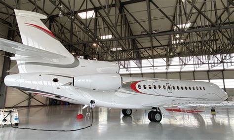 OO-ELK Falcon 8X - Luxaviation S/N 457