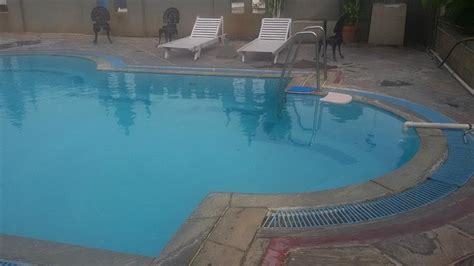 Amrutha Castle Hotel Pool: Pictures & Reviews - Tripadvisor