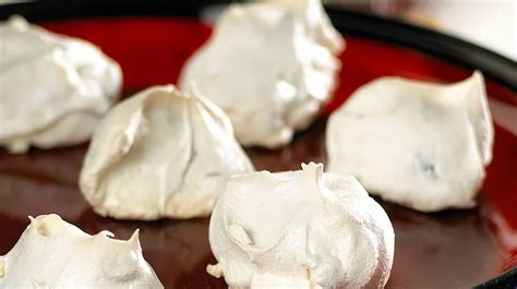 Cranberry Snow Drop Cookies | Thrifty Foods