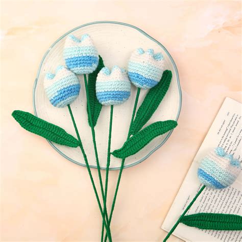 Handmade Crochet Flowers – Craft Accents & Embellishments | Magic Needles
