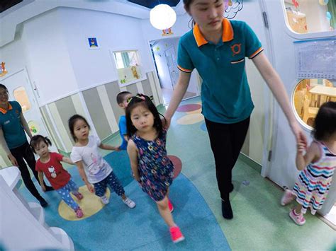公办幼儿园如有多余学额，将确保首先用于开办托班！上海为年轻父母送惊喜 - 周到上海