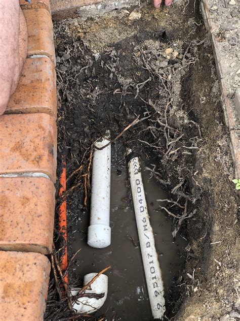 Swimming pool leaking return pipe identified and repaired in Hawthorne. • Leak Detection