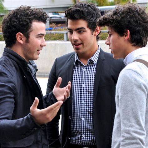 Kevin Jonas Shows Off His Wingman Skills