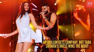 Tara Sutaria joins AP Dhillon on stage, but her pretty little dress ...