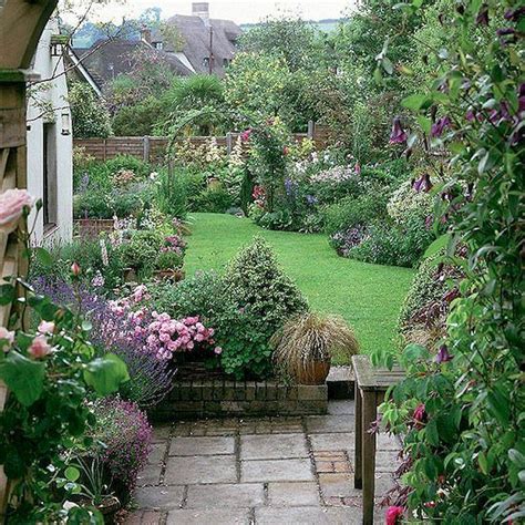 23 Beautiful English Cottage Garden Ideas You Cannot Miss | SharonSable