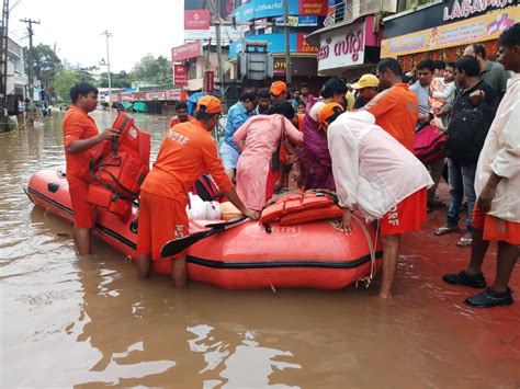 Kerala Flood (2018) | NDRF - National Disaster Response Force