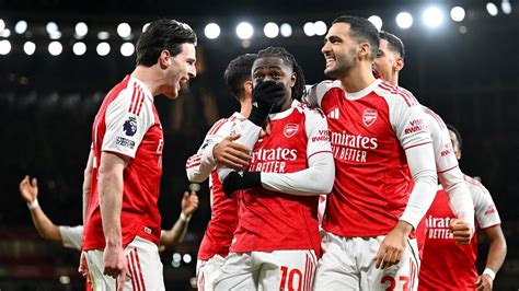 Arsenal 4 - 1 Tottenham Hotspur - Match Report | Arsenal.com