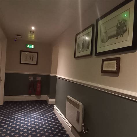 THE SWAN HOTEL - JD WETHERSPOON (Leighton Buzzard) - Hotel Reviews ...