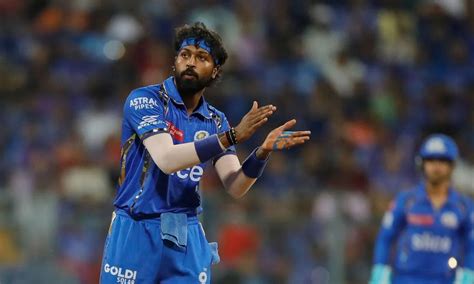 [Watch] Fans at Wankhede Stadium boo MI captain Hardik Pandya during ...