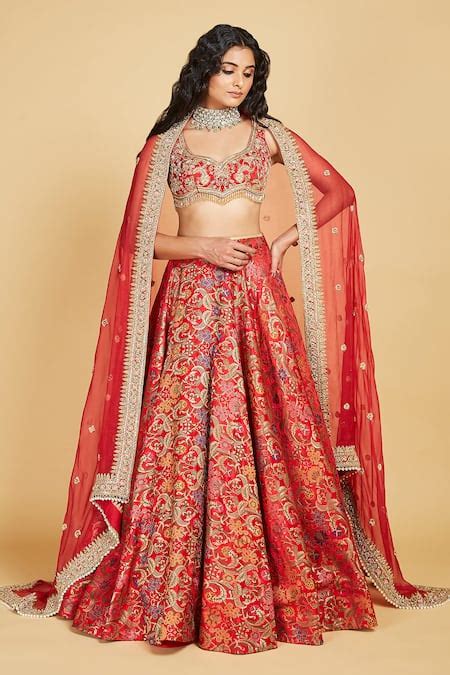 Buy Maroon Blouse And Lehenga Banarasi Silk, Dupatta Periwinkle Pattern ...