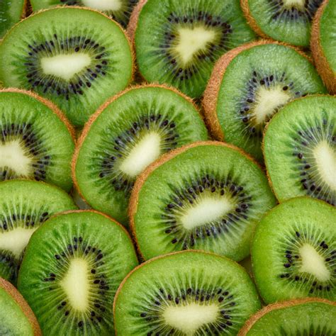 Can Rabbits Eat Kiwi Safely? | Twigs & Burrows