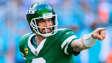 Aaron Rodgers Addressed Steelers Players, Told Teammates He's 'All In ...