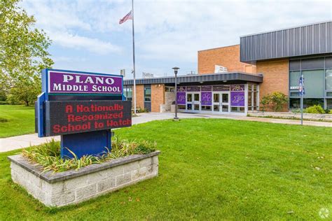 Plano Middle School in Plano, IL - Homes.com