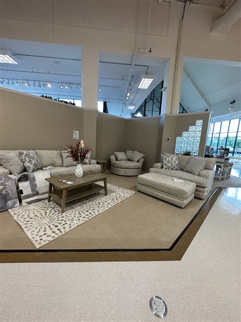 ABC WAREHOUSE - G-3437 Miller Rd, Flint MI - Hours, Directions, Reviews ...