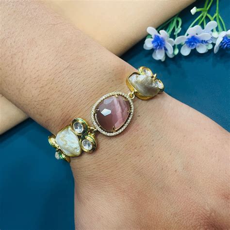 Bracelet Types – ZEBRATA