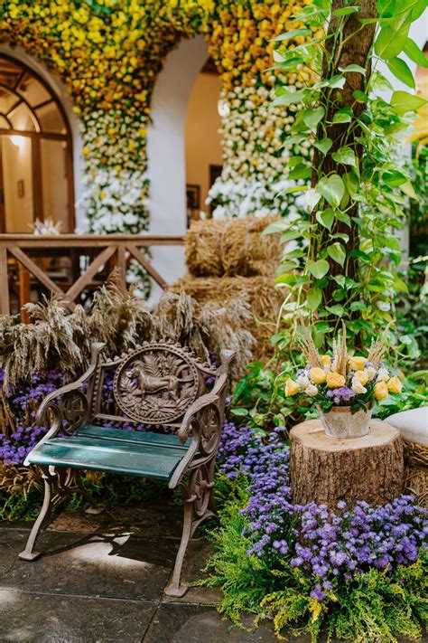 Pondicherry: A wedding decor as magical as a Vincent Van Gogh painting ...