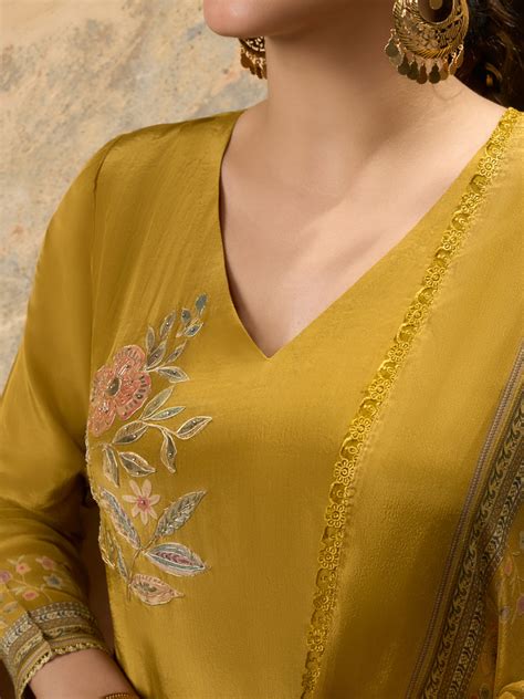 Mustard Crepe Printed & Aari-Embroidered Stitched Suit Set – Label Ramtex