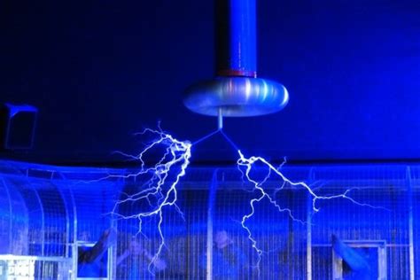 Image result for How Does Tesla Coil Work