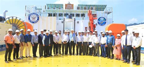 भारतीय नौसेना के लिए DRDO द्वारा स्थापित सोनार प्रणालियों के लिए एक ...