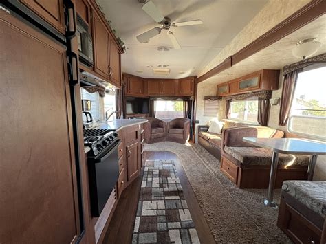 2011 Eclipse Milan 5th Wheel RV Recreational Vehicle for Sale in Las ...