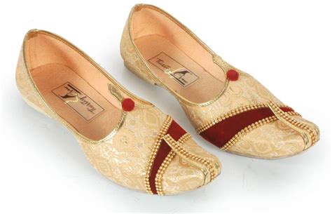 Thirsty Crow North India's Traditional Ethnic Juti Wedding Wear & Party ...