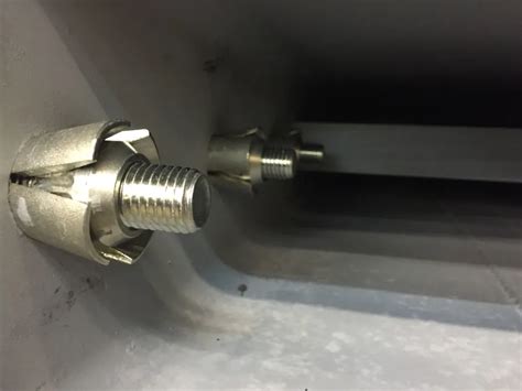 BoxBolt® Blind Bolt Connection - Kee Safety