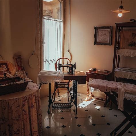 Machine House 的图像结果