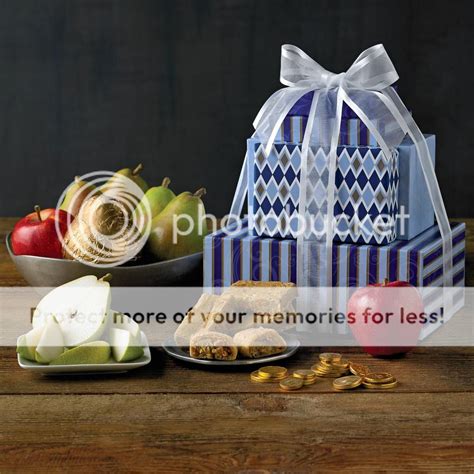 Best edible gifts for Hanukkah - Cool Mom Picks
