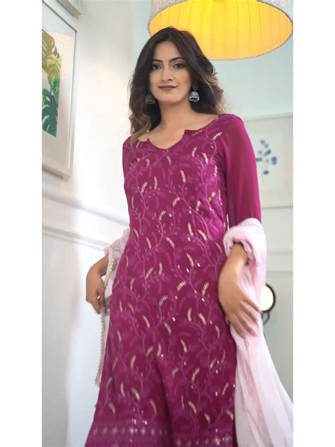 Zardozi Suits – SAADGI