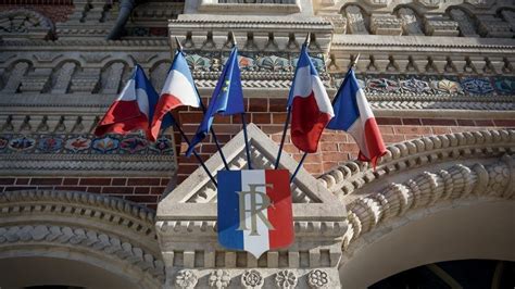 法国官宣：中国学生取得硕士学历 可获5年签证-留学部落-温哥华港湾（电脑版）