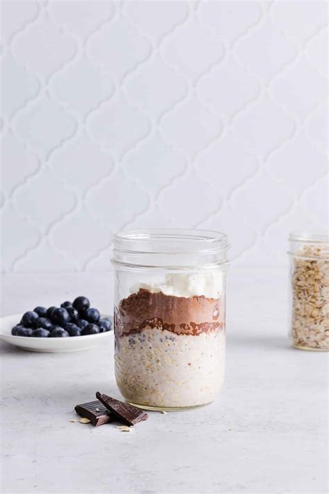 Chocolate Protein Overnight Oats (30+ grams protein!) - The Balanced ...