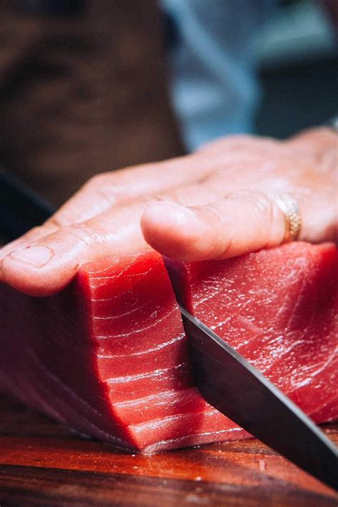 Lupsty Fresh Pacific Bluefin Tuna | Sushi & Sashimi Grade India | Ubuy