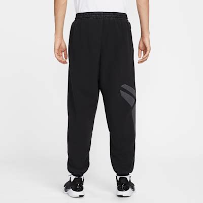 Kobe Men's Winterized Basketball Trousers. Nike IN