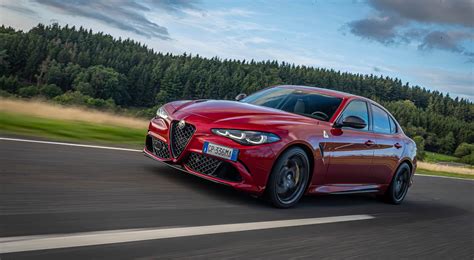 Alfa Romeo Giulia Quadrifoglio im Leasing für 929€ im Monat brutto ...