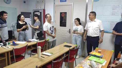 蚌埠学院课程思政铸魂 学科协调育人---外国语学院举办线上线下系列教育培训活动