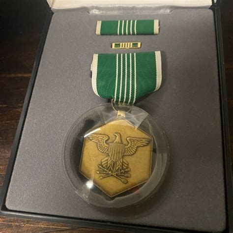 Military Awards | Accents | Arcom Army Commendation Medal | Poshmark