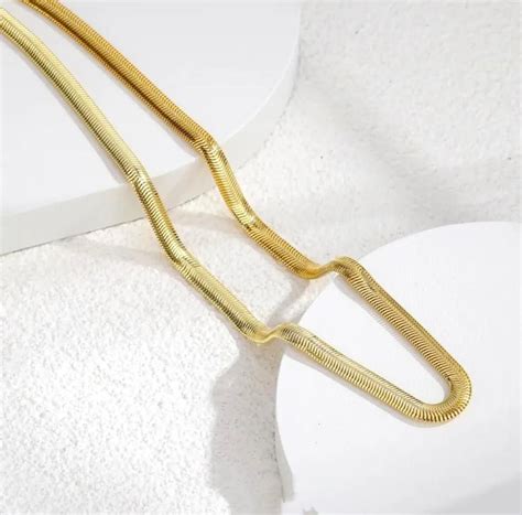 UNBROKEN Men'sGolden Snake Chain