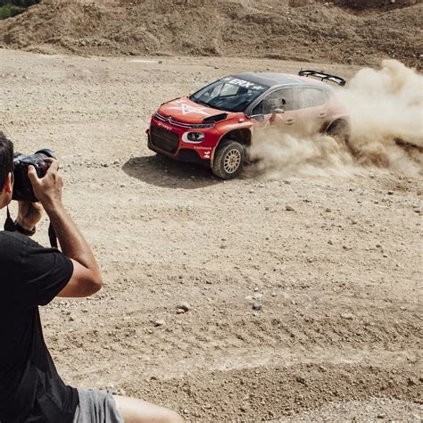 Canon EOS R3 vs EOS R5 的图像结果