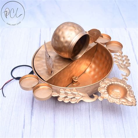 Exclusive Water Fountain Urli – PEARL CRAFTLAND