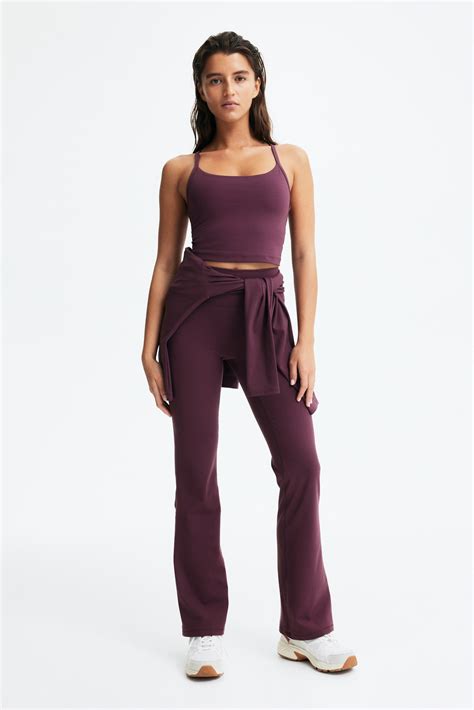 Women's Light burgundy Medium Support Sports bra with SoftMove™ | H&M IN