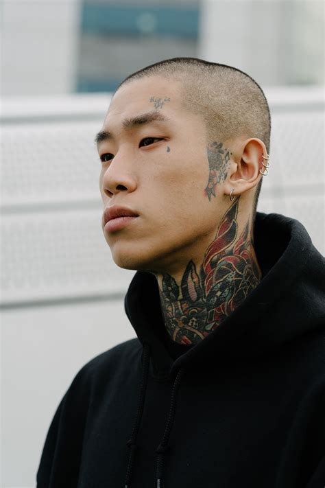 7 Korean Models Show Off Their Tattoos | Vogue