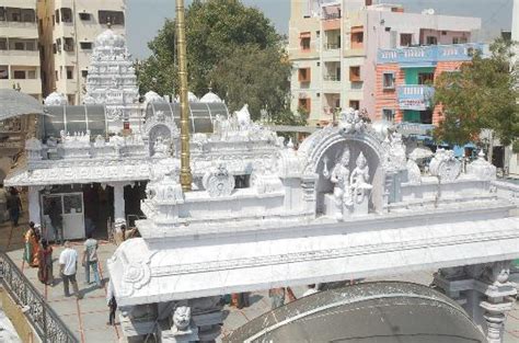 8 types of lakshmi's - Reviews, Photos - Shri Ashtalakshmi Temple ...